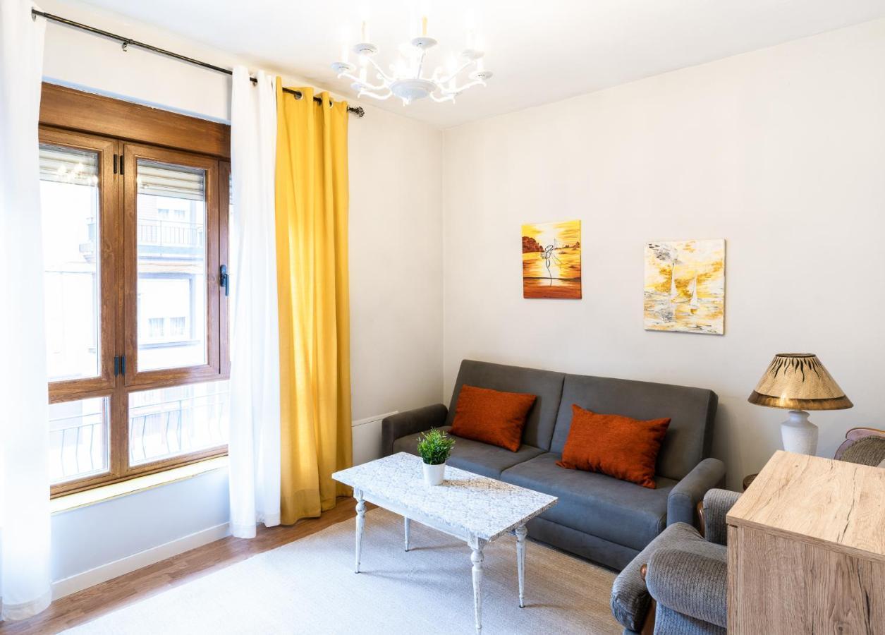 Housingleon - Apartamento Plaza Mayor Ngoại thất bức ảnh